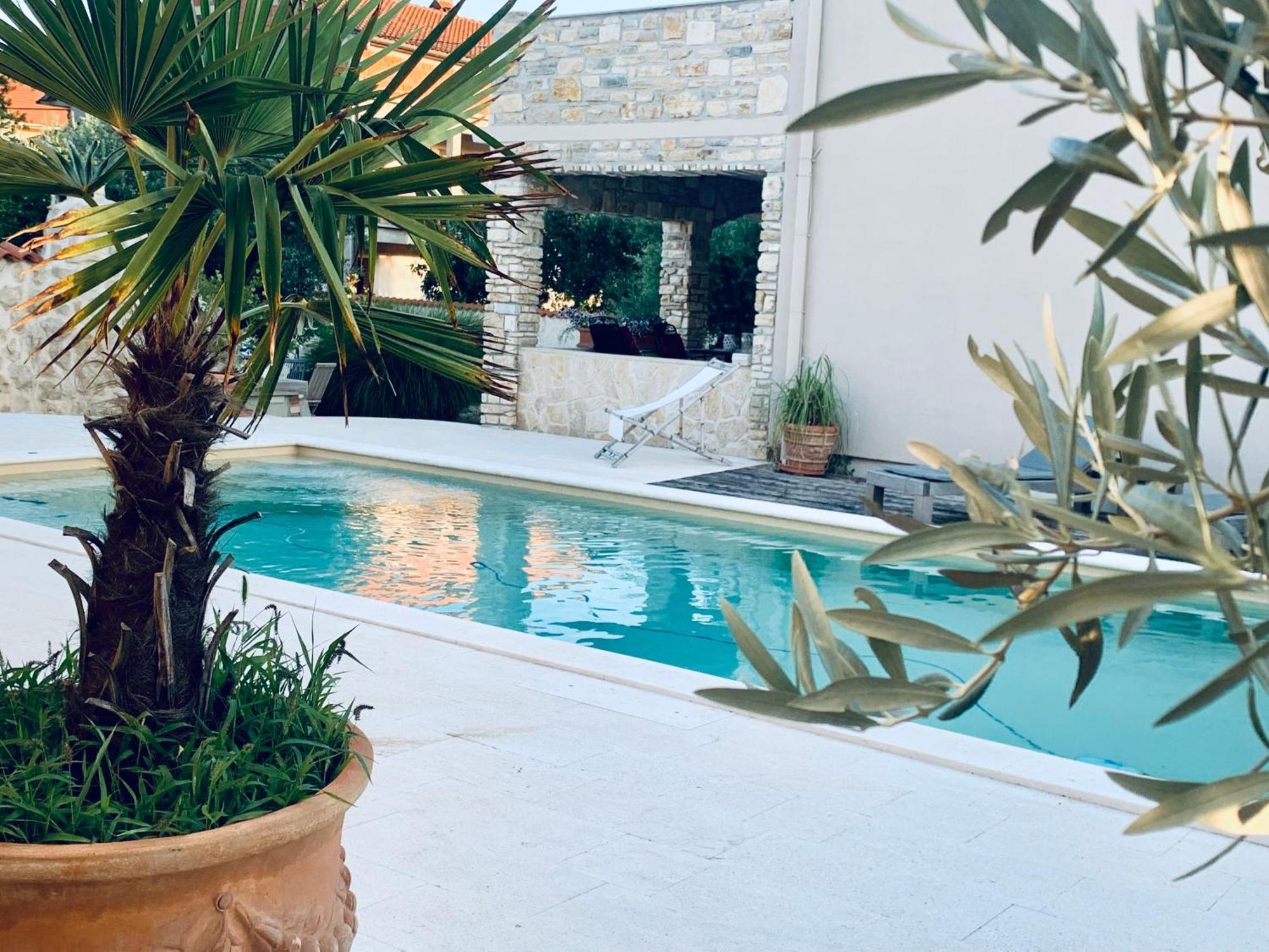 Ferienwohnungen VI La Mare With Heated Pool ซาดาร์ ภายนอก รูปภาพ